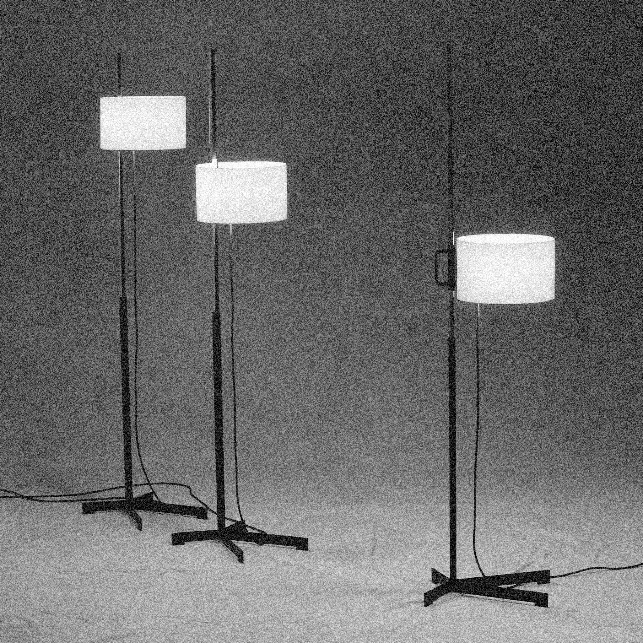 TMC FLOOR LAMP