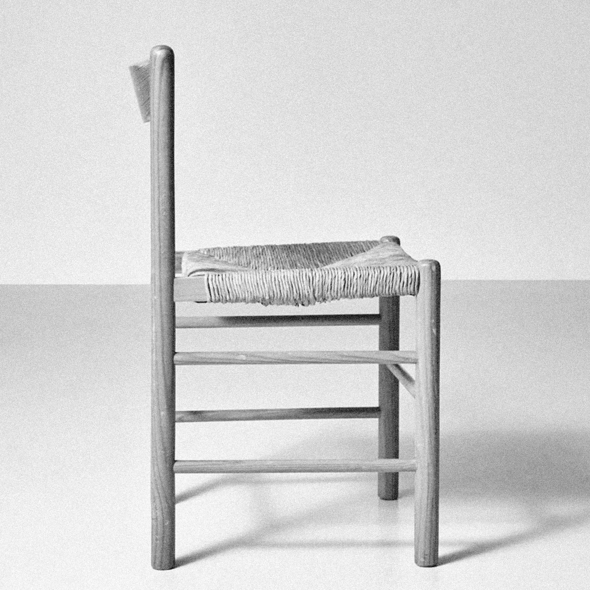 MODEL 186 CHAIR